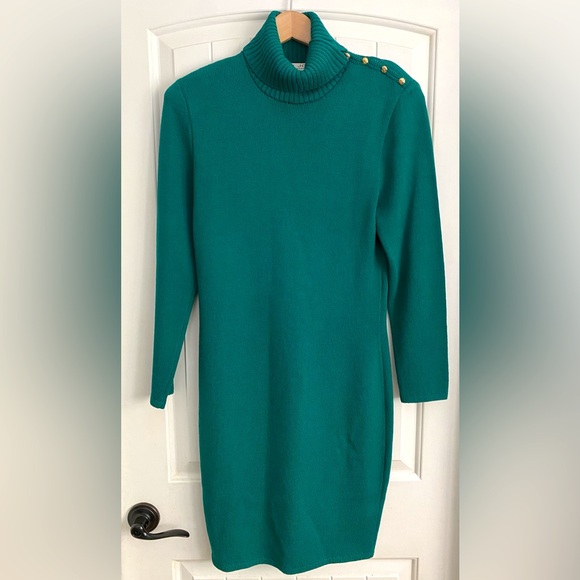 St. John Dresses & Skirts - ST. JOHN Separates Green Signature Knits Long Sleeve Sweater Dress Size Medium